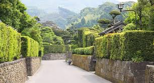 הרחוב הראשי של השכונה הסמוראית, צ'יראן