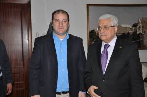 שיתוף פעולה ישיר: הכותב, לירן אופק, עם נשיא הרשות הפלסטינית אבו מאזן