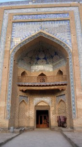 חזית של מדרסה